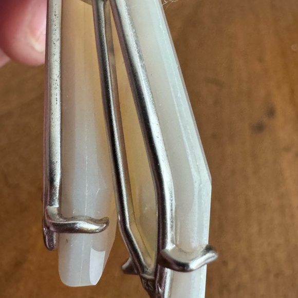 Kendra Scott Earrings - Picture 5 of 6